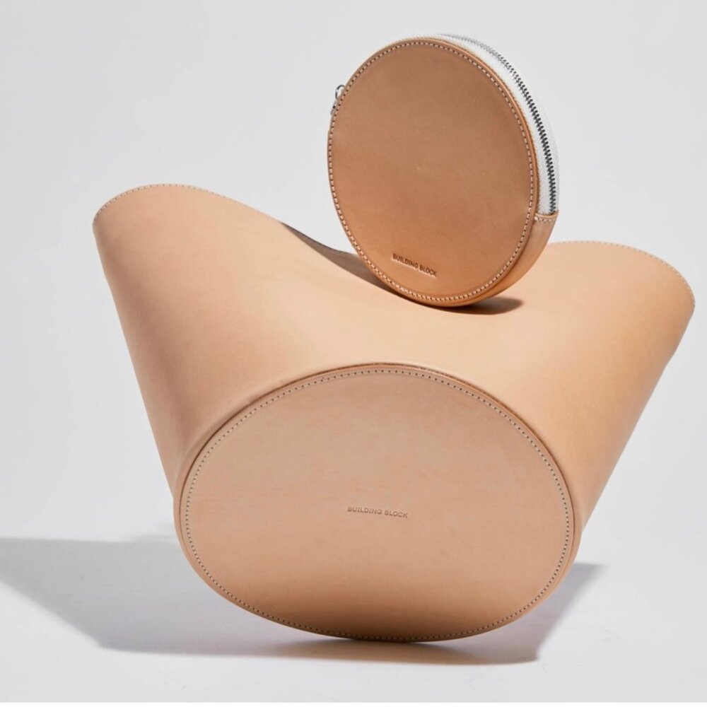 Building Block, Short Basket Bag In Natural, Euc - image 2